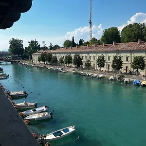 C House Nocleg ze śniadaniem